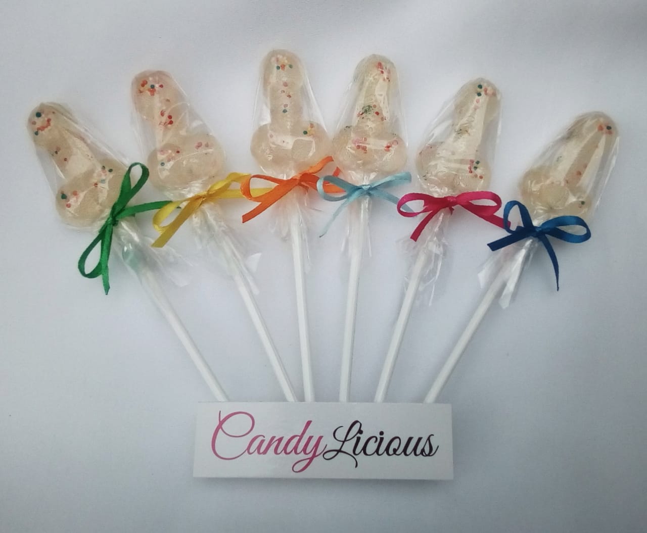 willy-lollipops-6-qty--ice-cream-flavour-with-100's-&-1000's--clear
